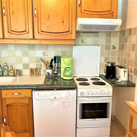 Apartment Cosy 5 Couchages, Proche Pistes Et Commerces, La Salle-les-alpes - Fr-1-330f-156 *